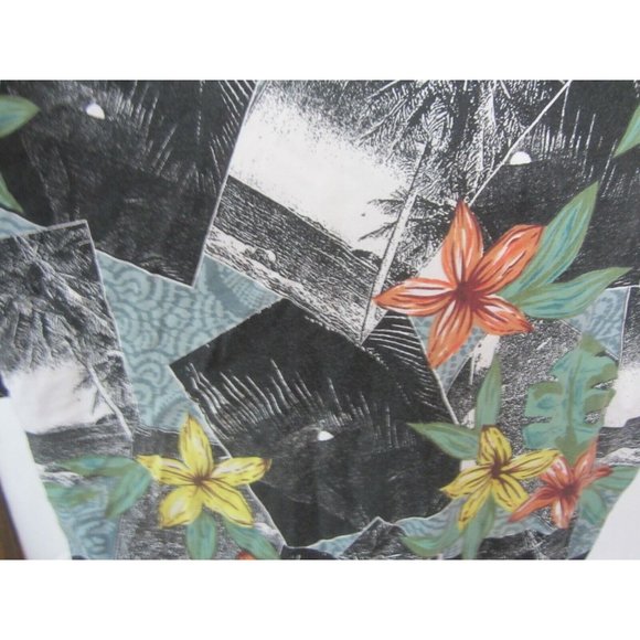 Newport Blue vtg Men Hawaiian camp shirt p2p 23 L aloha luau tropical floral - Picture 6 of 8